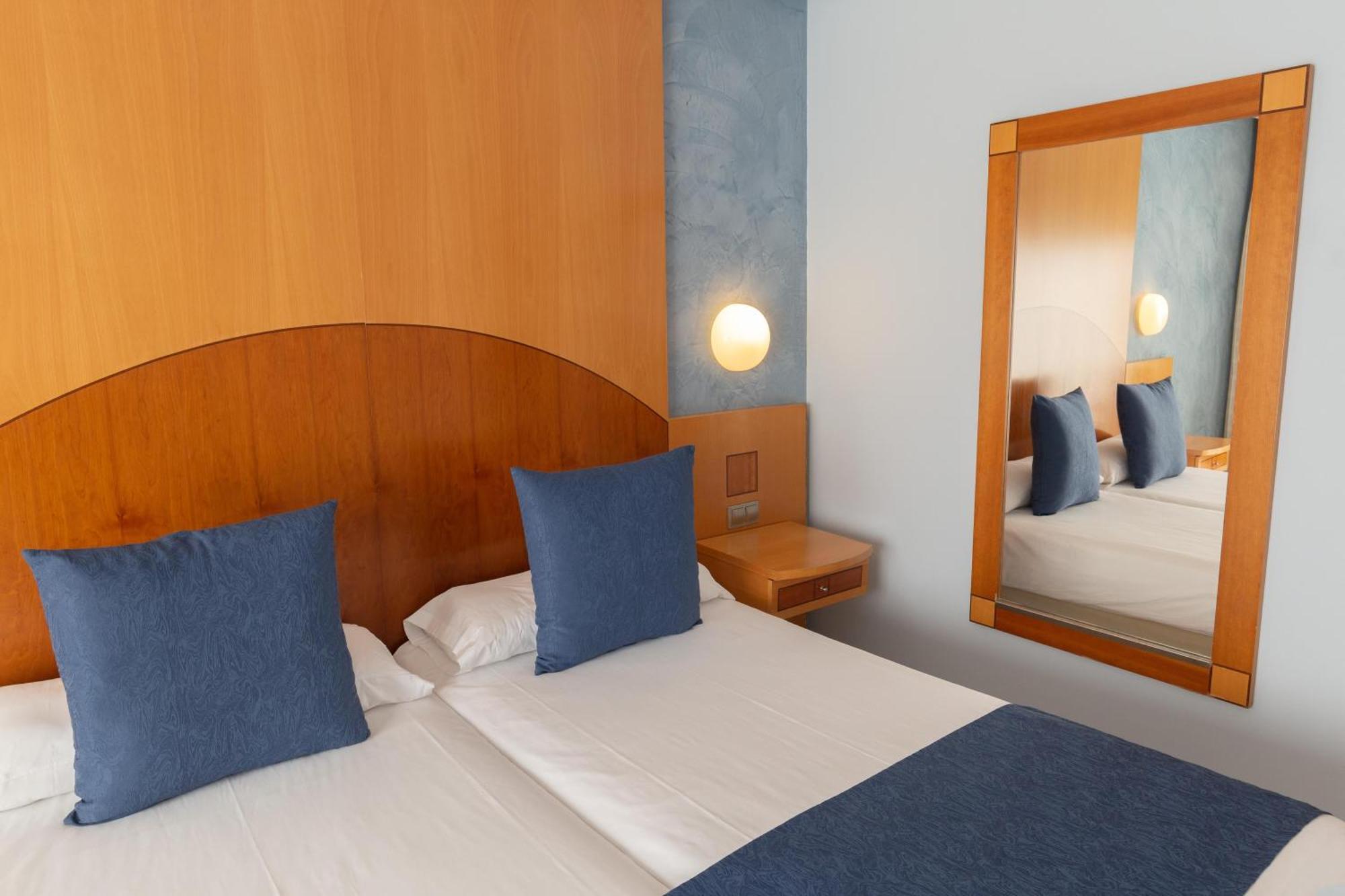 Double Room with Sea View,1613688619:JPEG